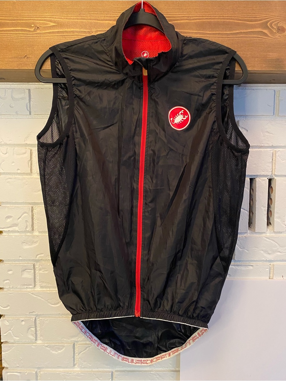 Castelli Squadra Vest Men’s Size L Black Full Zip Lighweight Cycling Gear